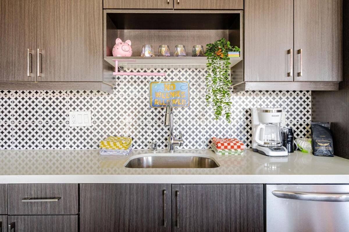 Apartment Colorful Penthouse Near Dtla Los Angeles